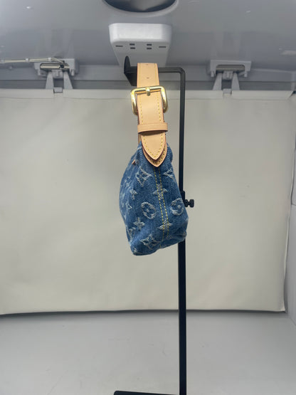 Louis Vuitton Blue Denim Pochette Hills