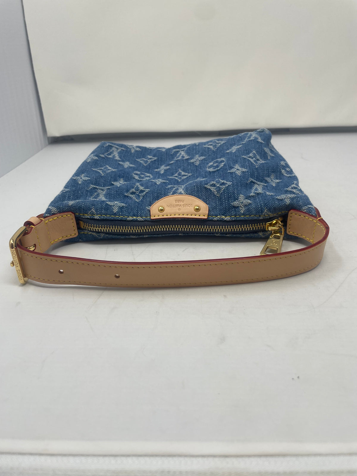 Louis Vuitton Blue Denim Pochette Hills