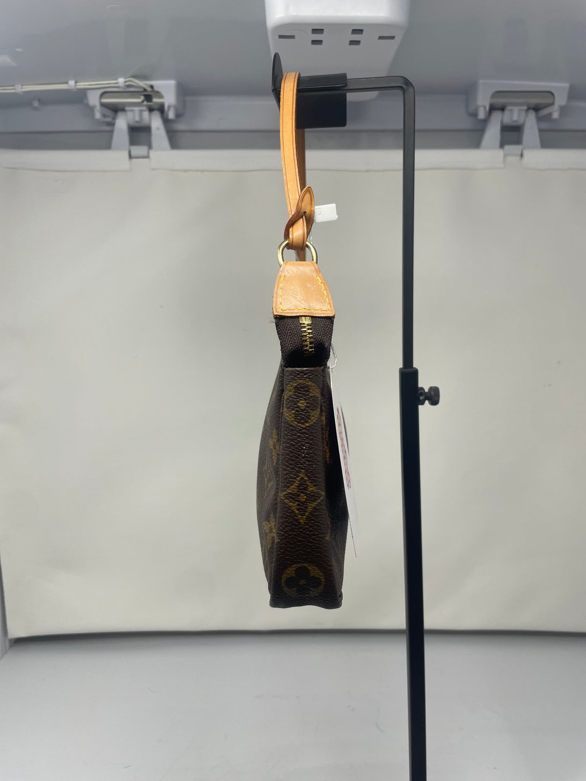 Louis Vuitton Monogram Pochette