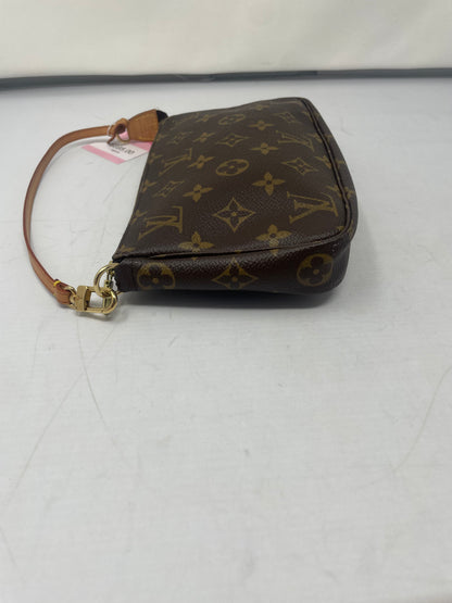 Louis Vuitton Monogram Pochette