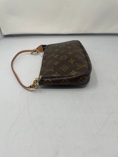 Louis Vuitton Monogram Pochette