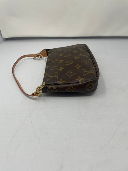Louis Vuitton Monogram Pochette