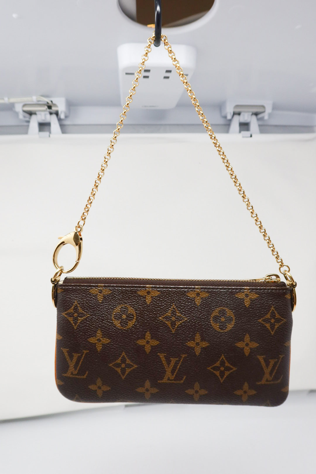 Louis Vuitton Monogram Pochette Milla