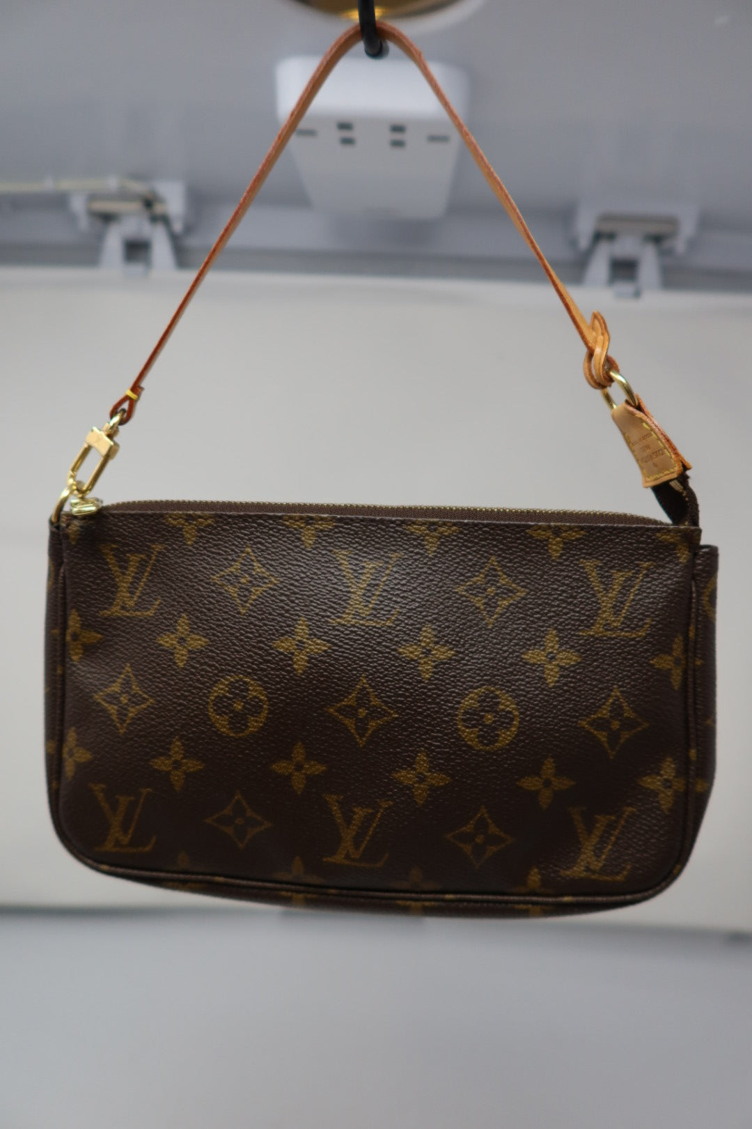 Louis Vuitton Monogram Pochette (comes with original duster)