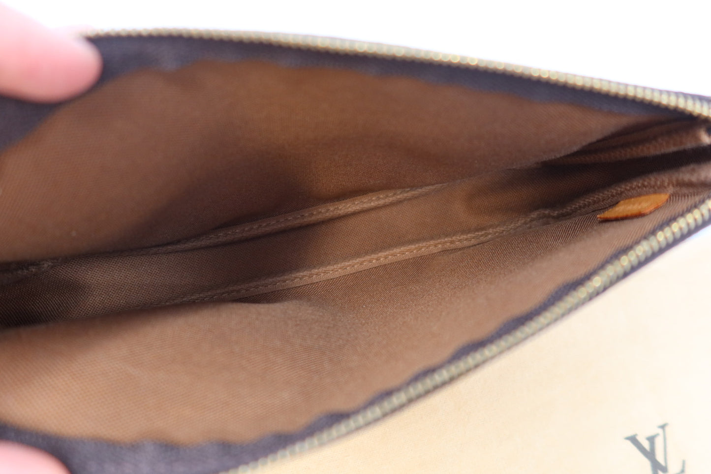 Louis Vuitton Monogram Pochette (comes with original duster)