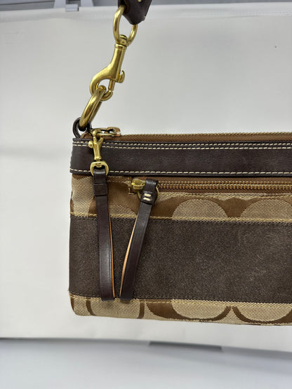 Coach Monogram Pochette