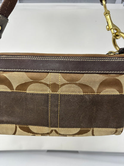 Coach Monogram Pochette