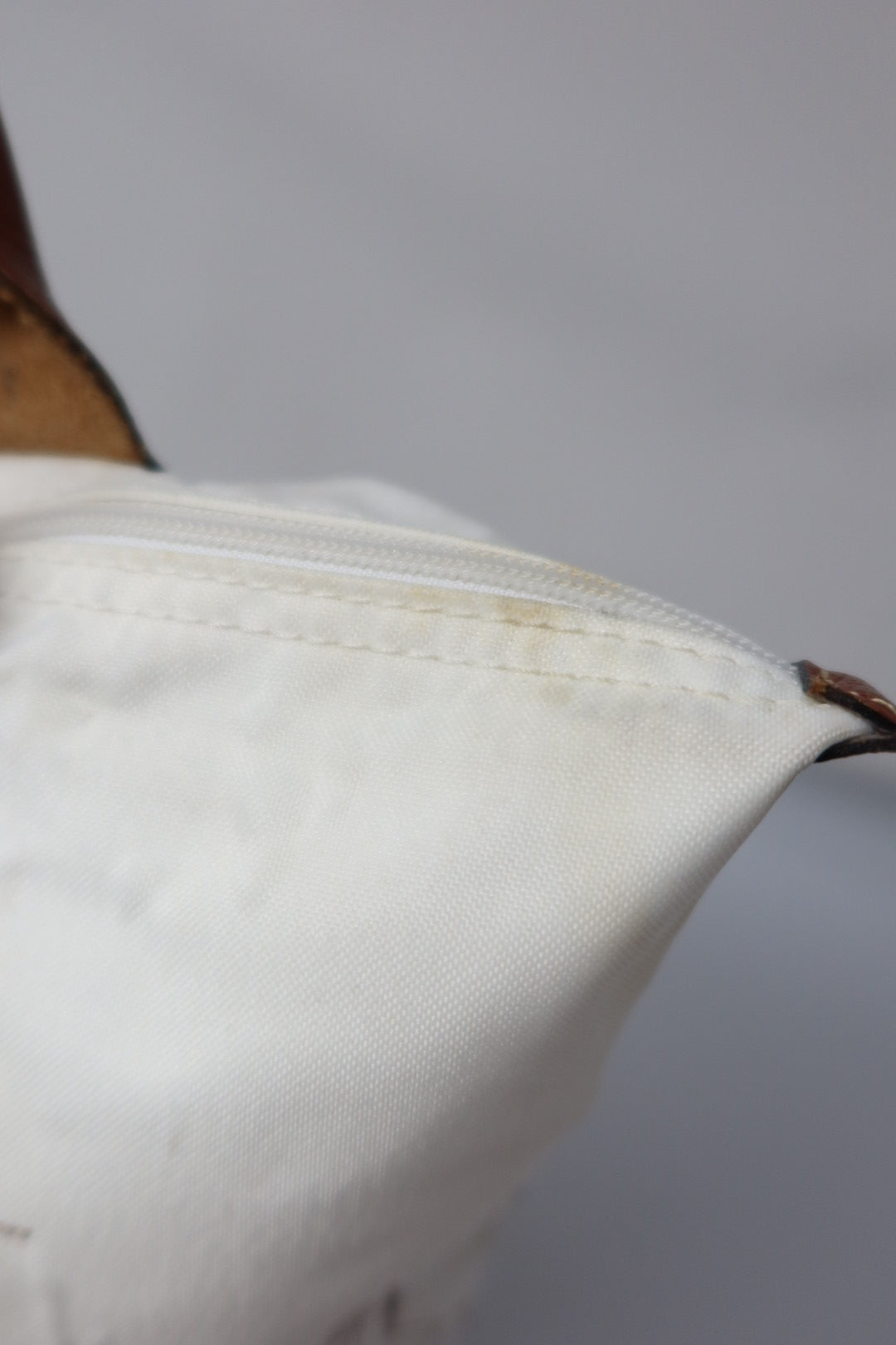 [RARE] White Embroidered Longchamp Tote - Under $300