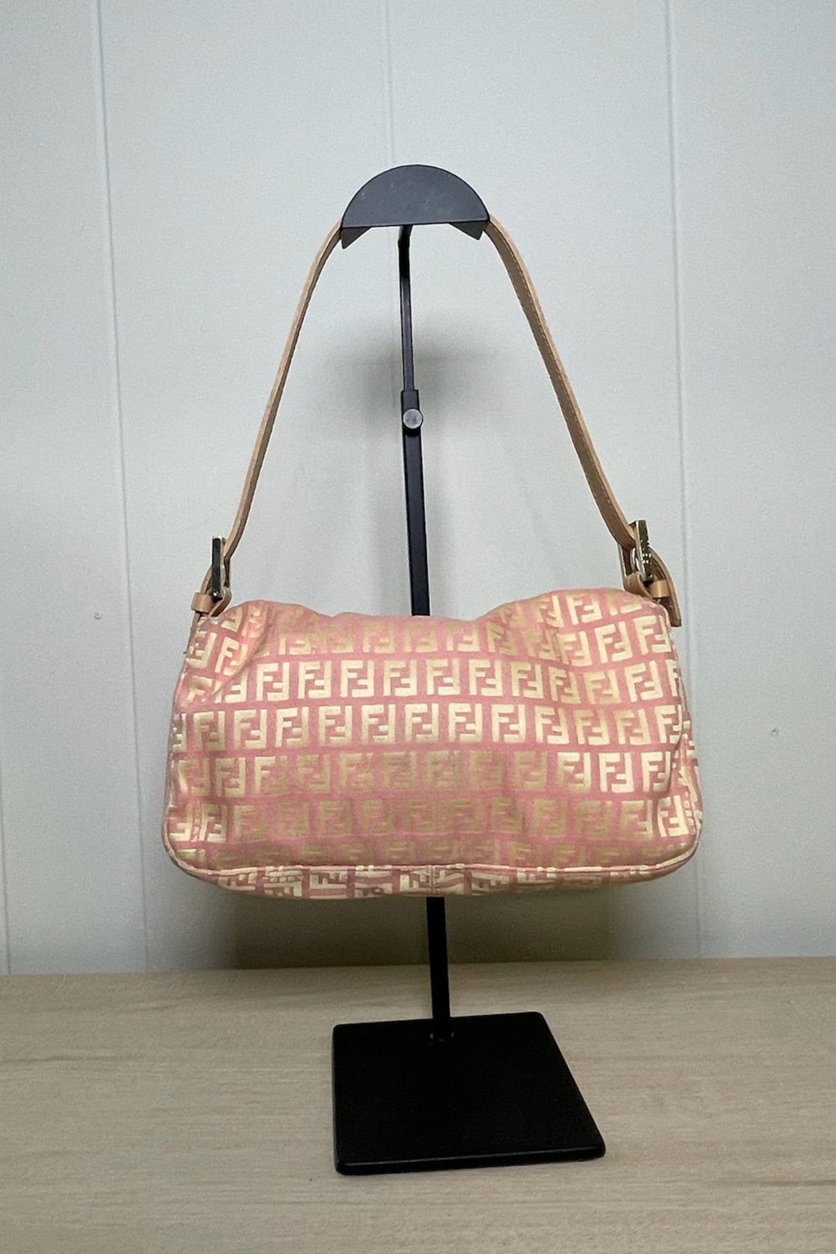 Fendi Pink Monogram Canvas Baguette Shoulder Bag Pink / Beige