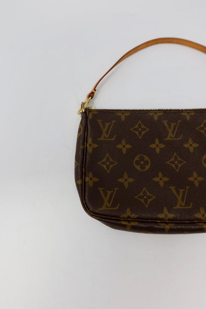 Louis Vuitton Monogram Pochette