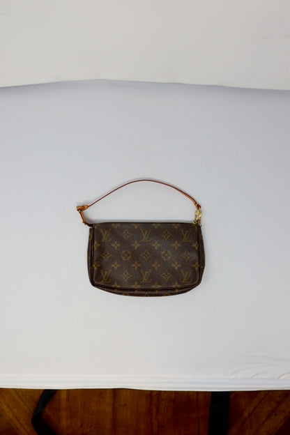 Louis Vuitton Monogram Pochette