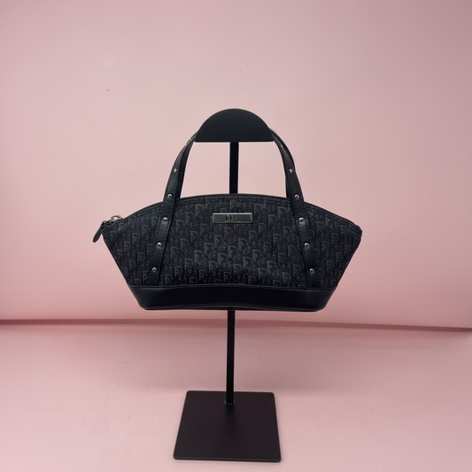Christian Dior Street Chic Trotter