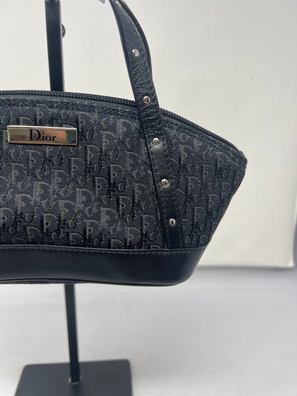 Christian Dior Street Chic Trotter