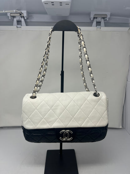 Chanel Flap Black/White Leather Crossbody Bag