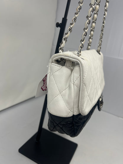 Chanel Flap Black/White Leather Crossbody Bag