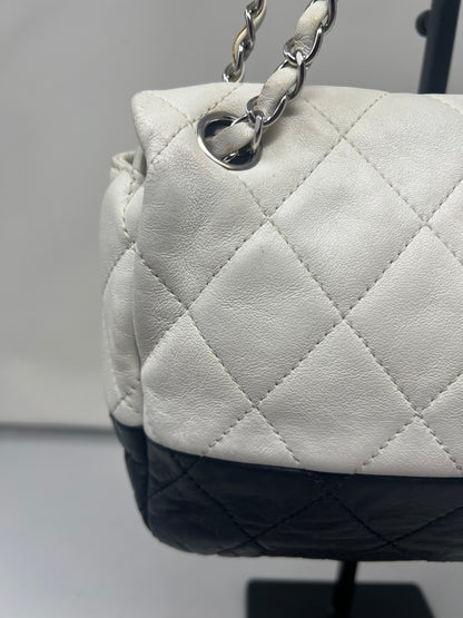 Chanel Flap Black/White Leather Crossbody Bag