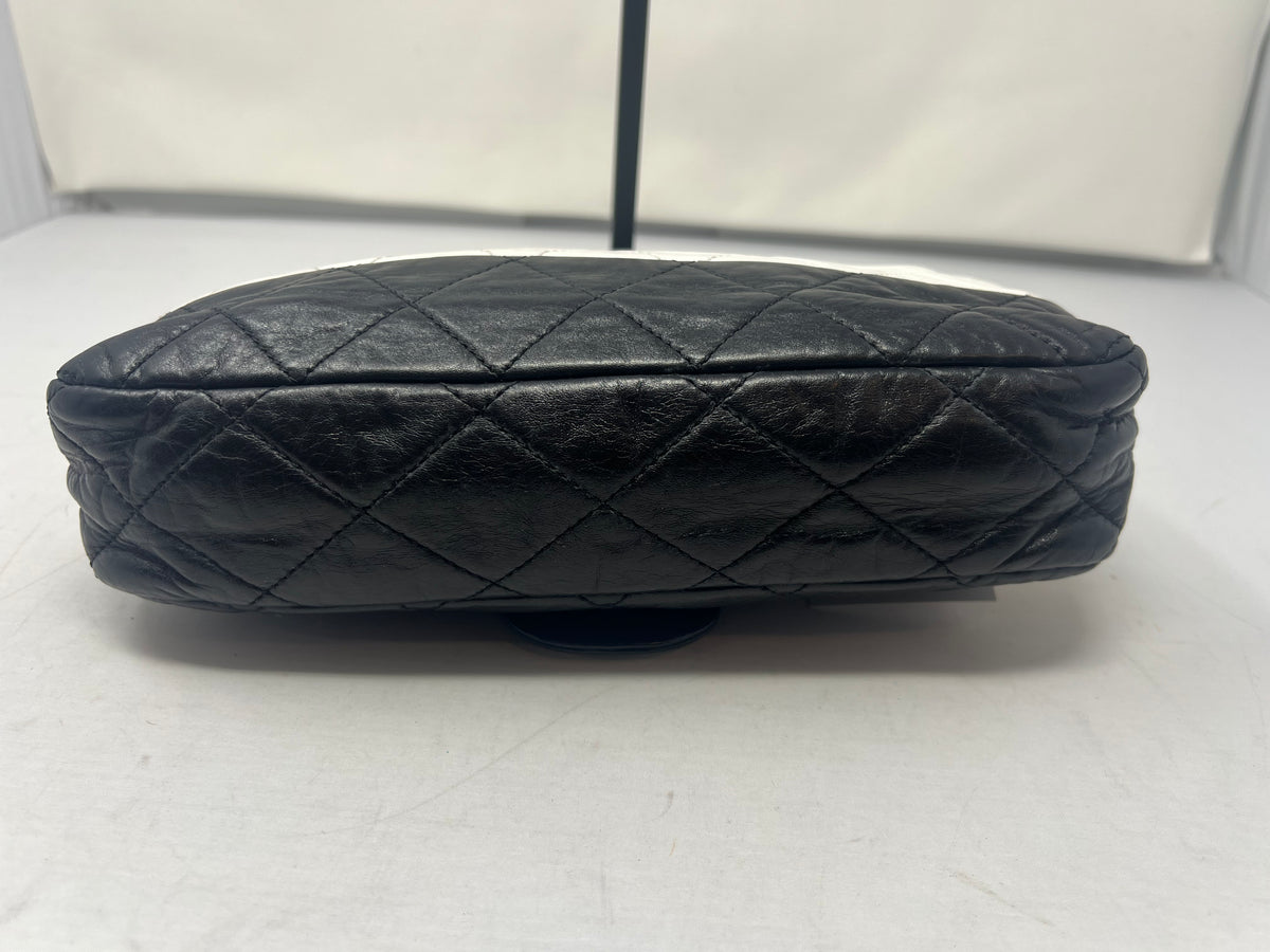 Chanel Flap Black/White Leather Crossbody Bag