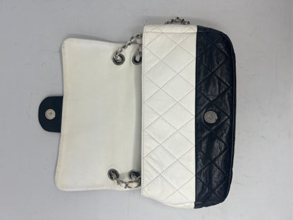 Chanel Flap Black/White Leather Crossbody Bag