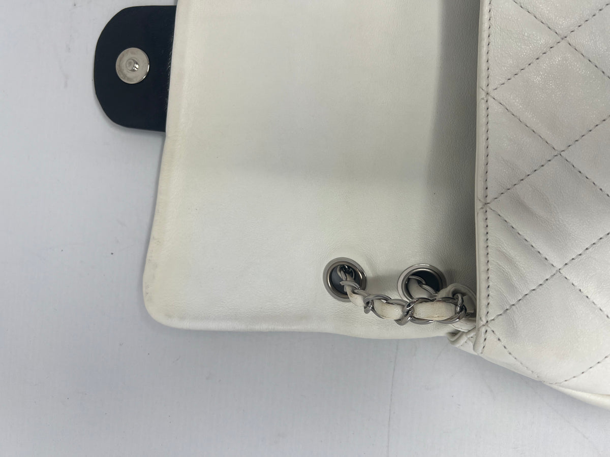 Chanel Flap Black/White Leather Crossbody Bag