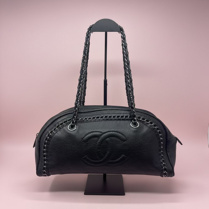 Chanel Luxe Ligne Bowler bag