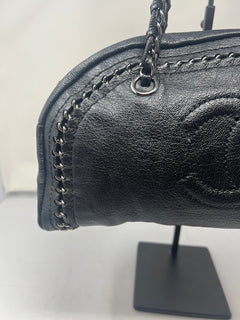 Chanel Luxe Ligne Bowler bag