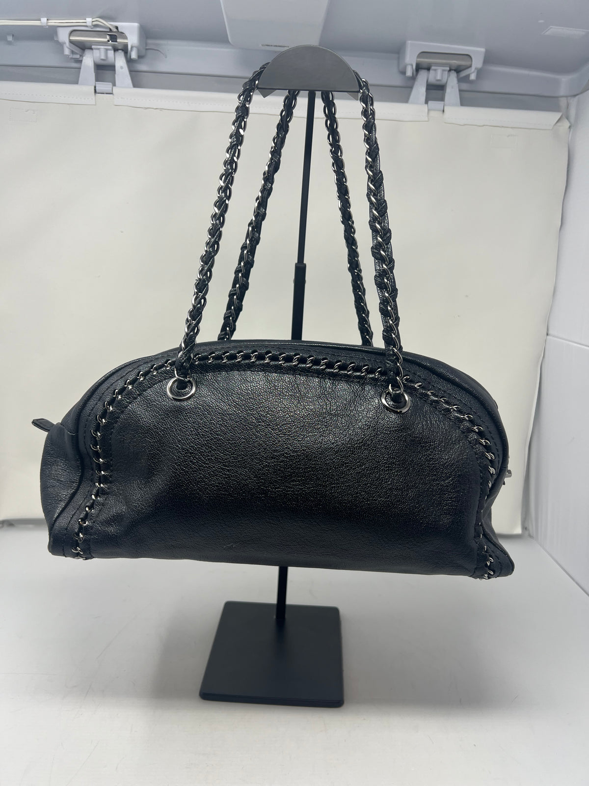 Chanel Luxe Ligne Bowler bag