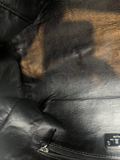 Chanel Luxe Ligne Bowler bag