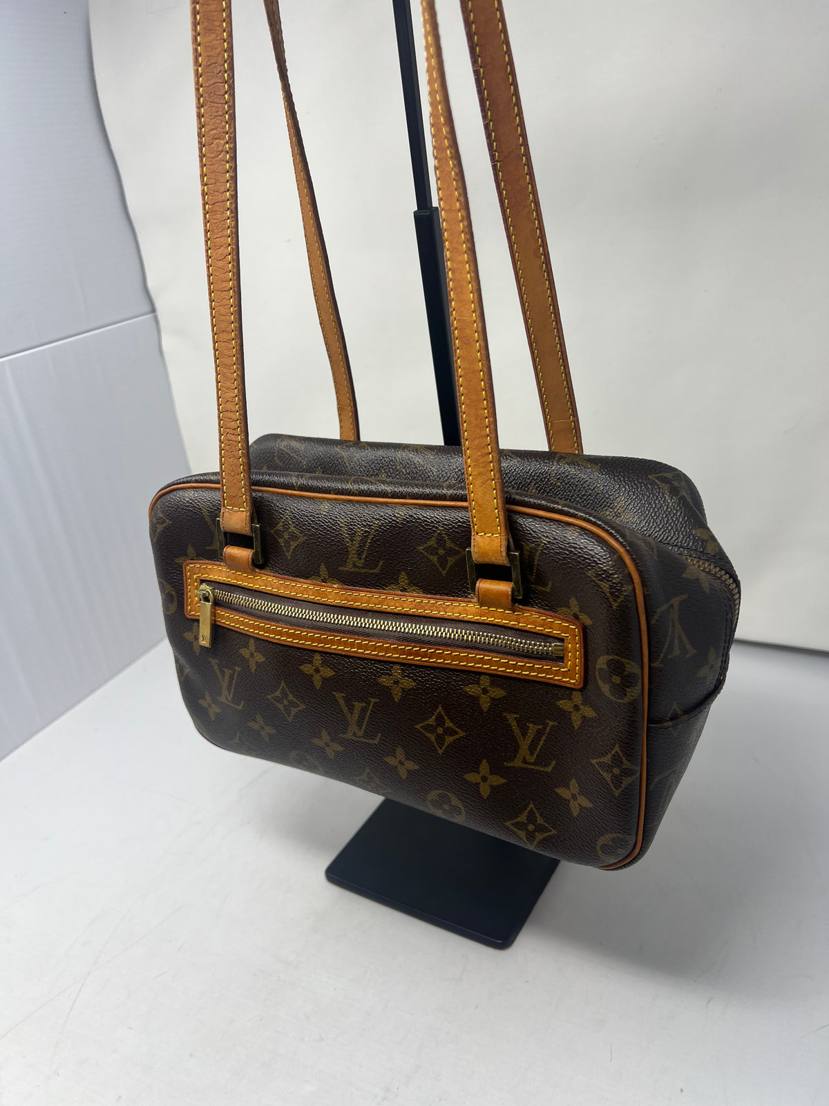Louis Vuitton Cite Handbag