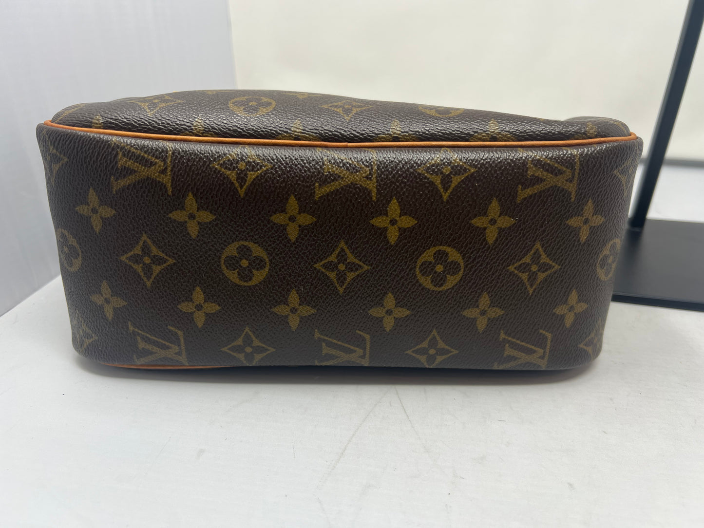 Louis Vuitton Cite Handbag