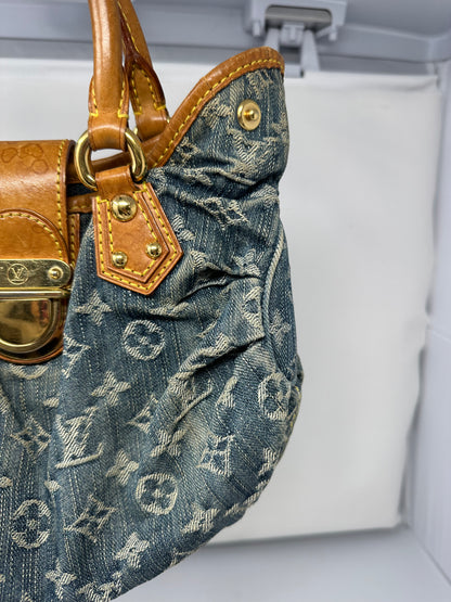 Louis Vuitton Monogram Denim Pleaty