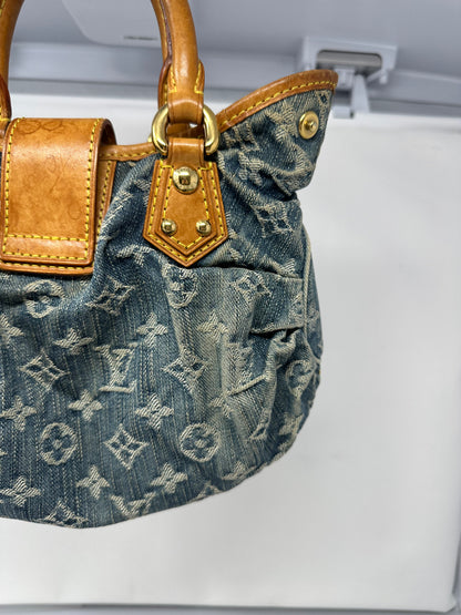 Louis Vuitton Monogram Denim Pleaty