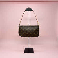 Louis Vuitton Monogram pochette
