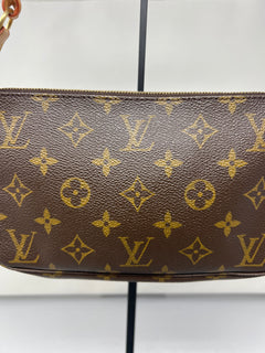 Louis Vuitton Monogram pochette