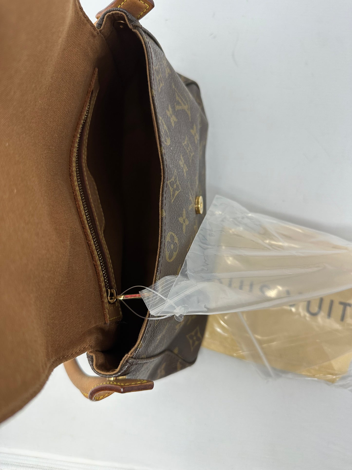 Louis Vuitton Looping Monogram Brown Canvas Shoulder Bag