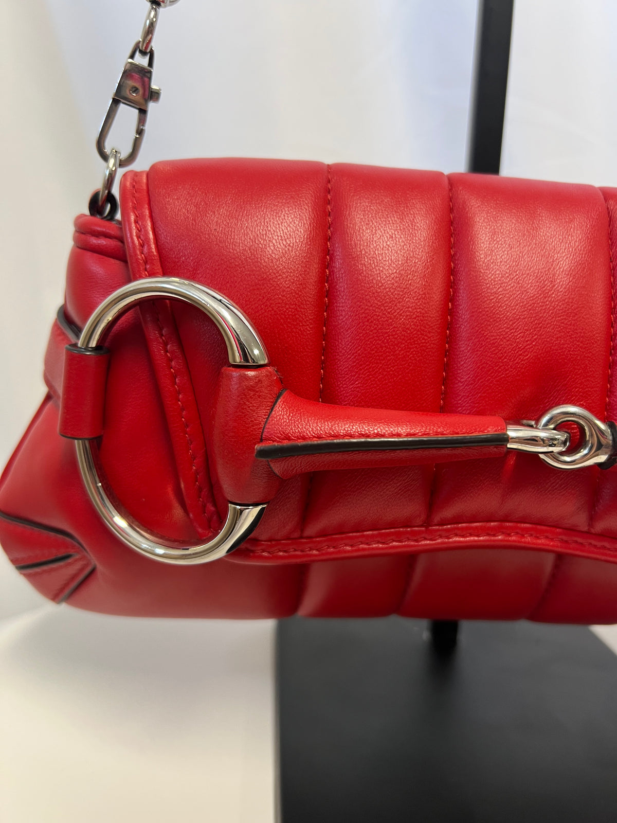 Gucci Horsebit Chain Shoulder Bag Red Quilted Leather
