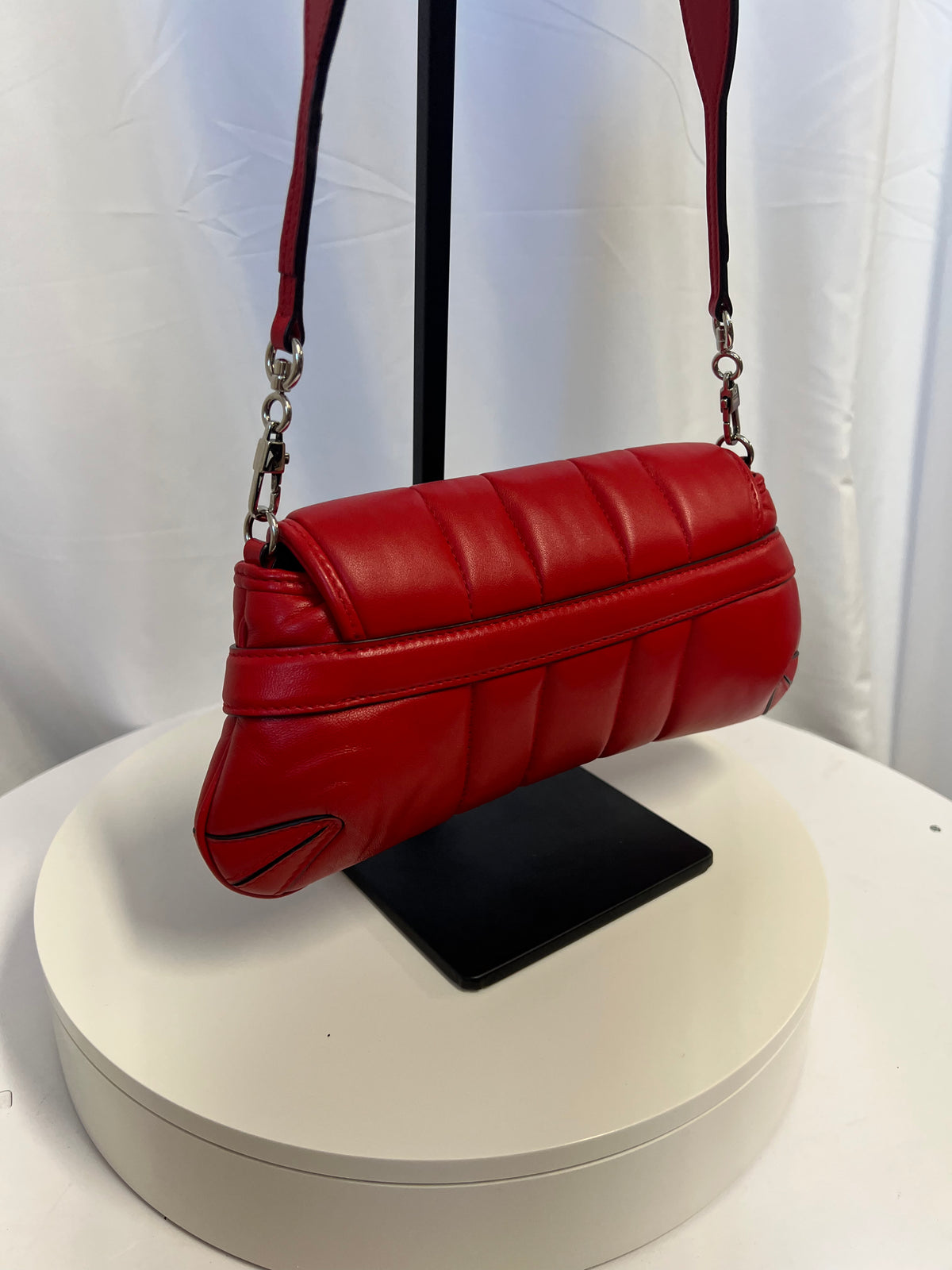 Gucci Horsebit Chain Shoulder Bag Red Quilted Leather