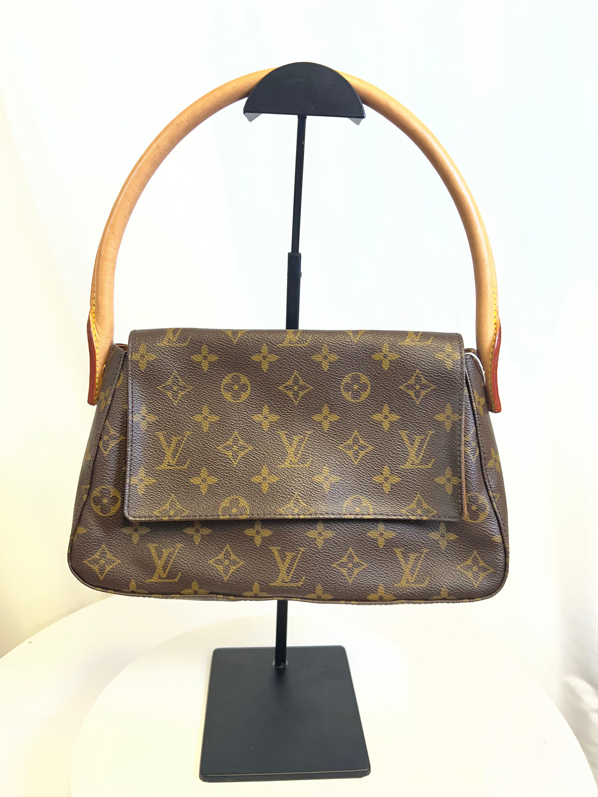 Louis Vuitton Monogram Looping