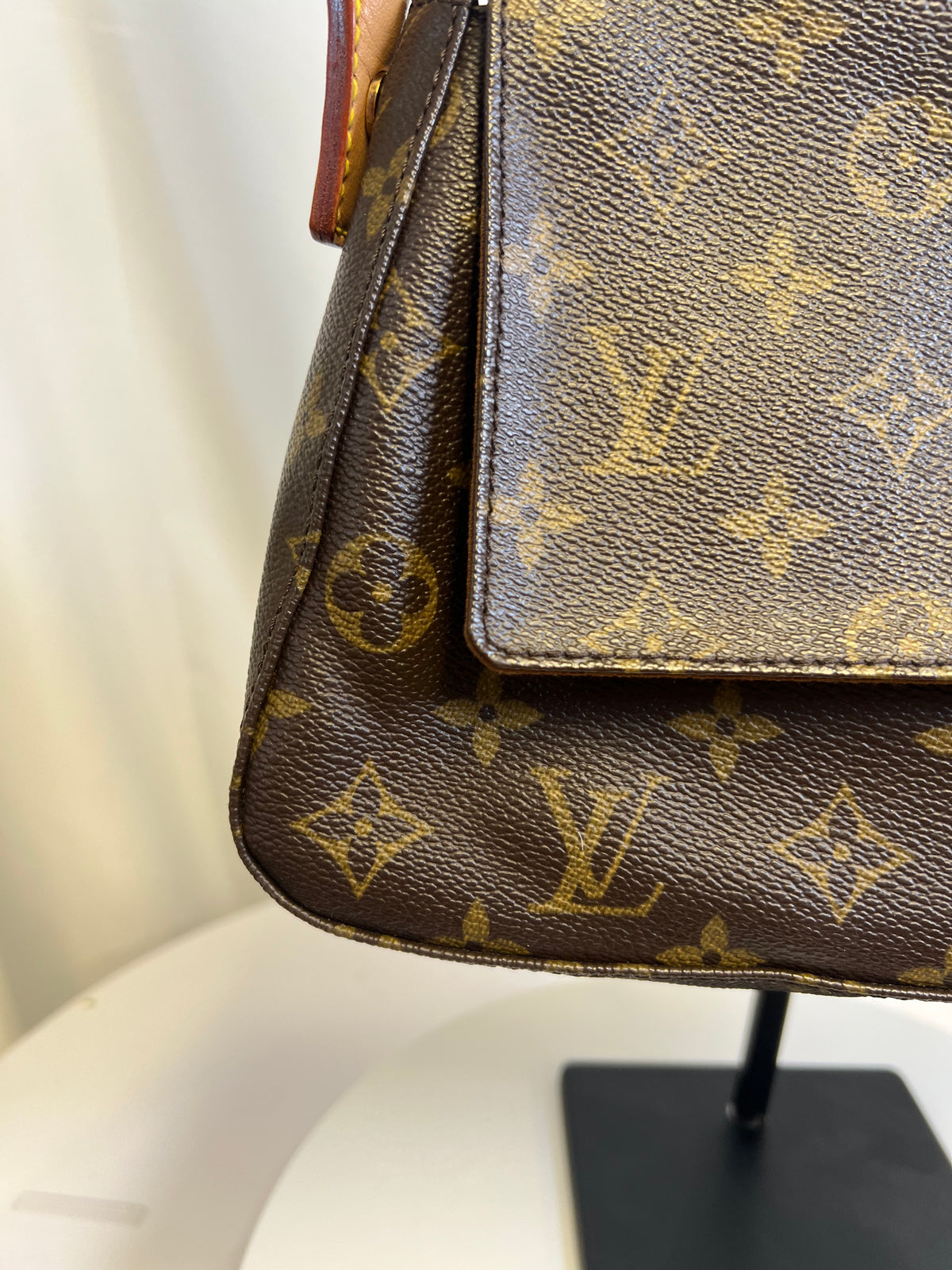 Louis Vuitton Monogram Looping