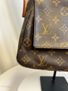 Louis Vuitton Monogram Looping