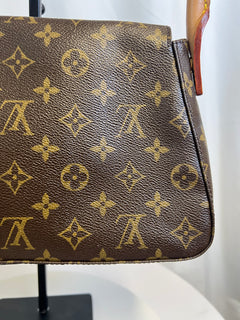 Louis Vuitton Monogram Looping