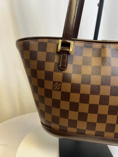 Louis Vuitton Damier Manoscque
