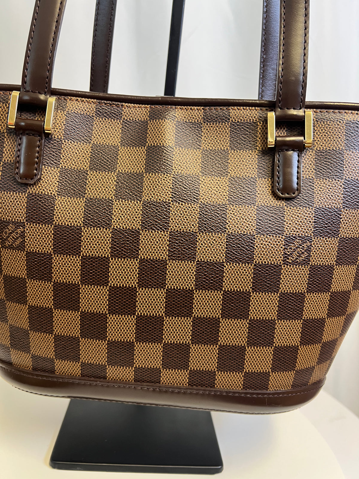 Louis Vuitton Damier Manoscque