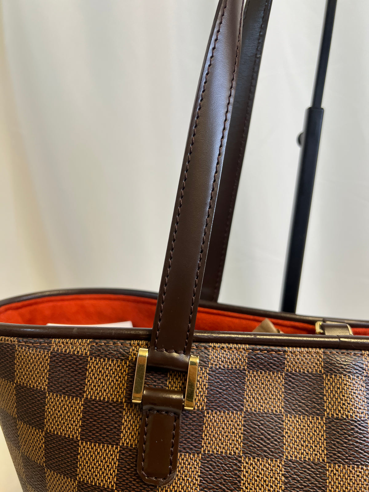 Louis Vuitton Damier Manoscque