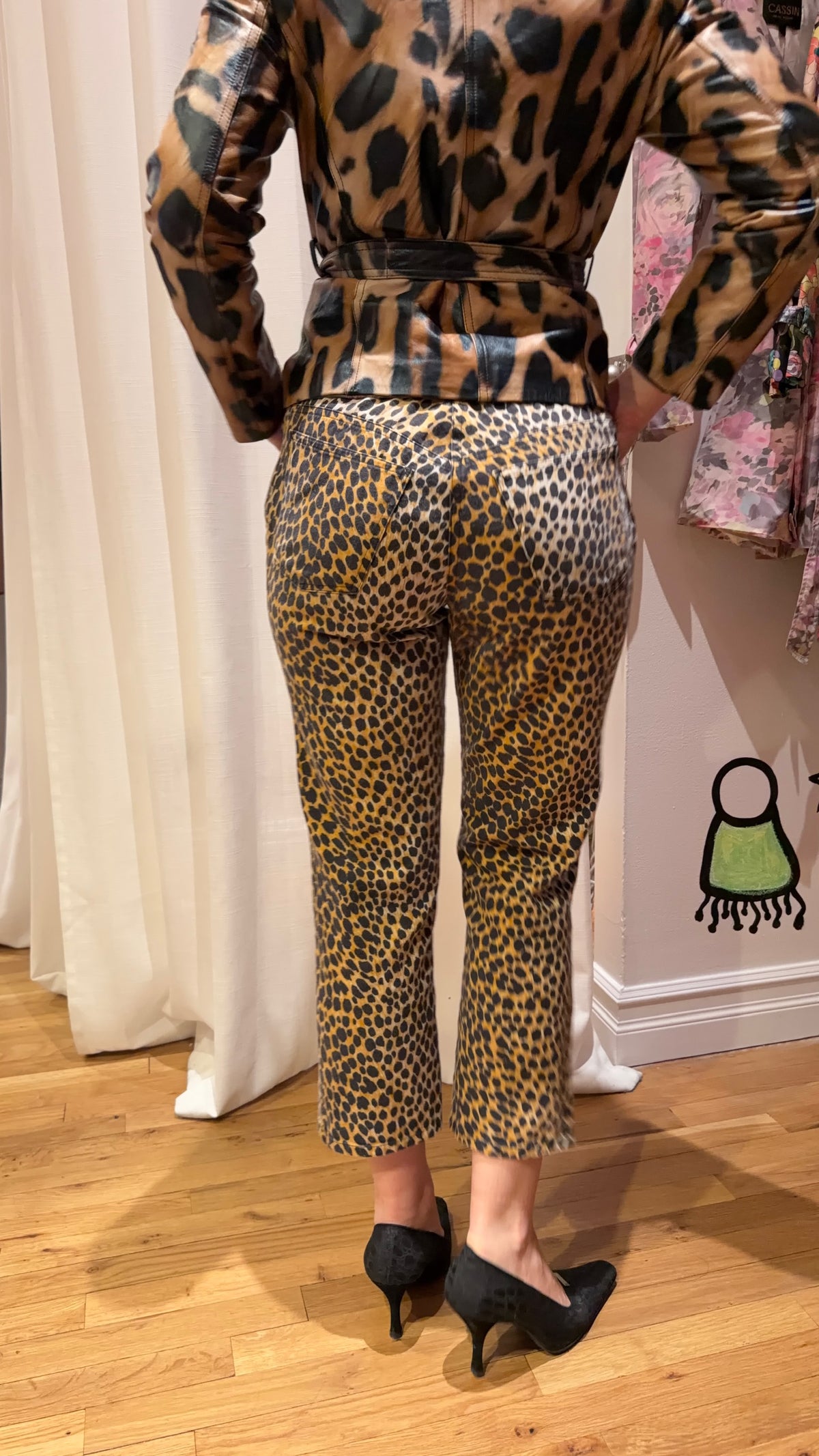 Dolce & Gabbana Leopard Print Cropped Pants