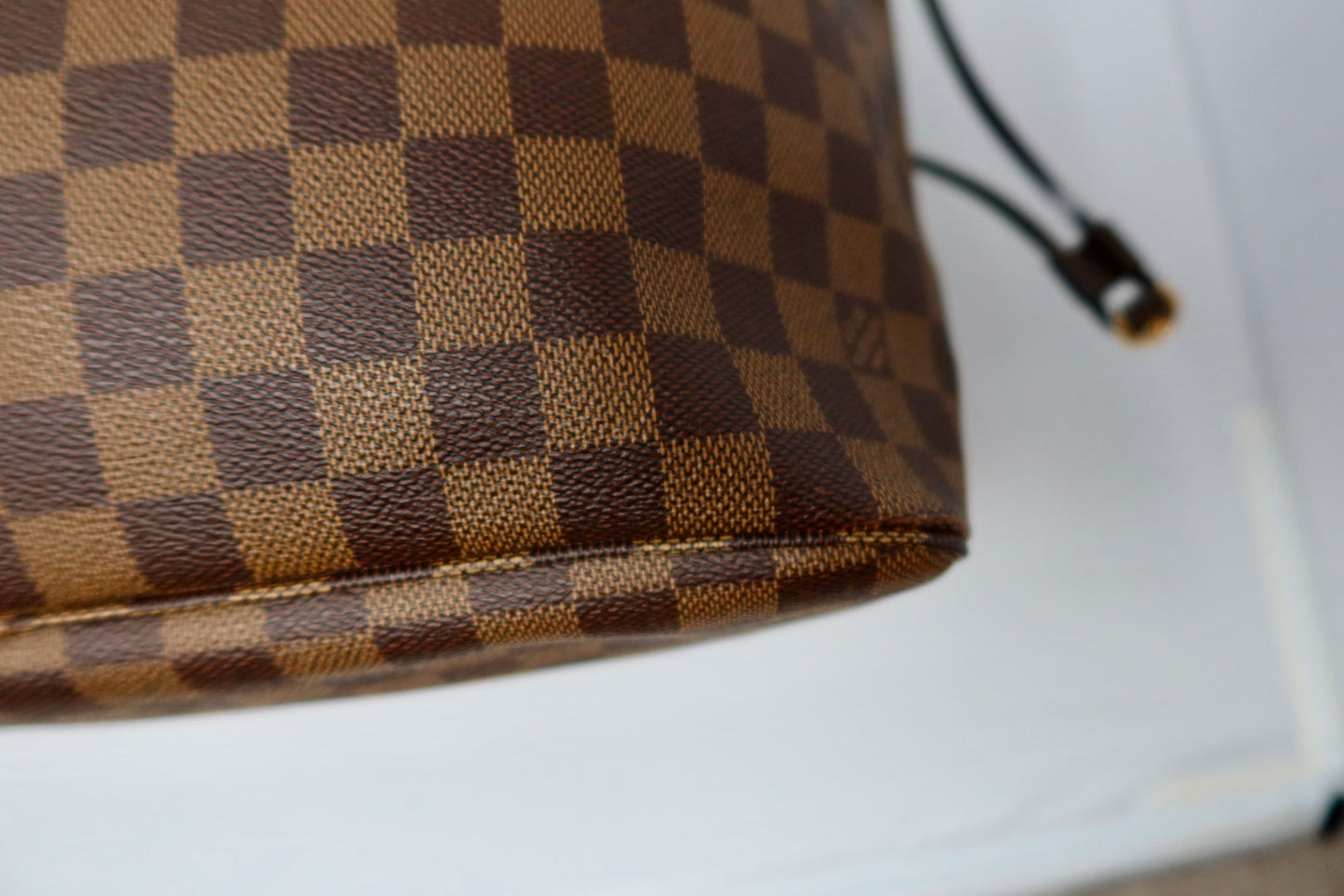 Louis Vuitton Damier Ebene Neverfull Tote Bag