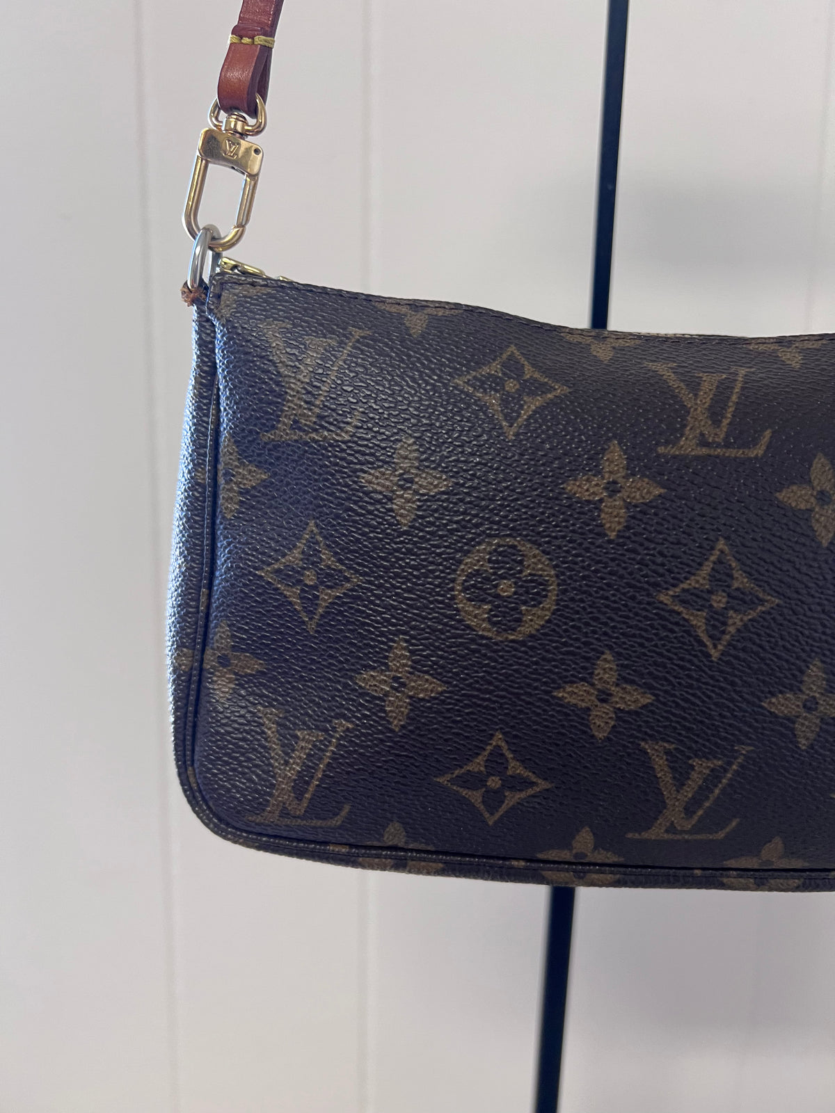 Louis Vuitton Monogram Pochette