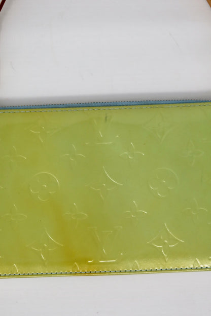 Louis Vuitton Vernis Lexington Pochette Green