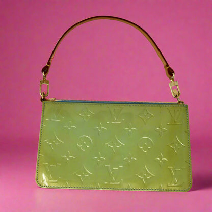 Louis Vuitton Vernis Lexington Pochette Green