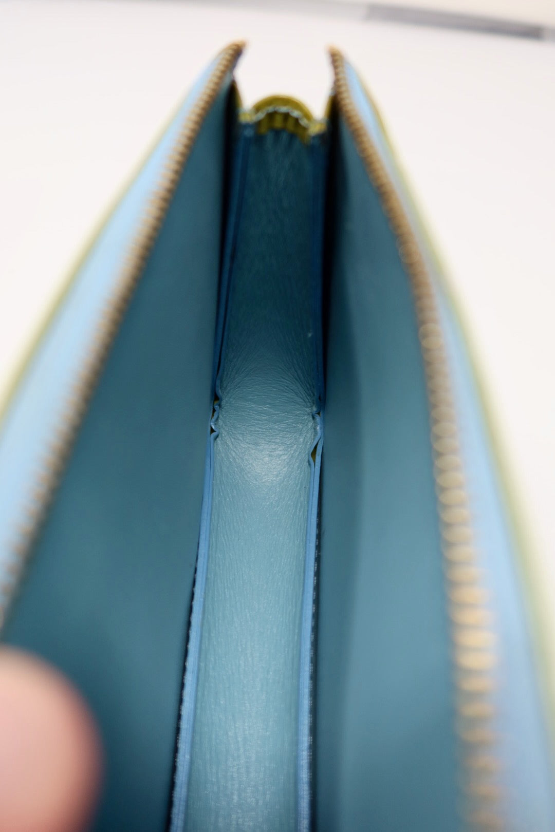 Louis Vuitton Vernis Lexington Pochette Green