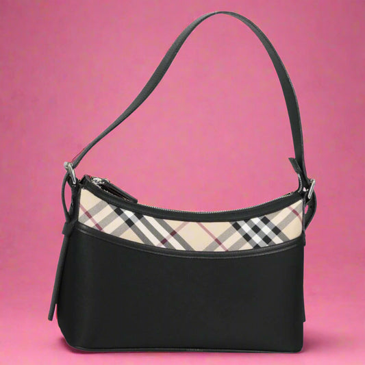 Burberry Nova Check Black